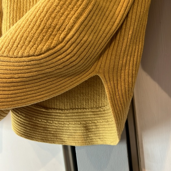 Wilfred Free Merino Wool Sweater - Picture 3 of 9